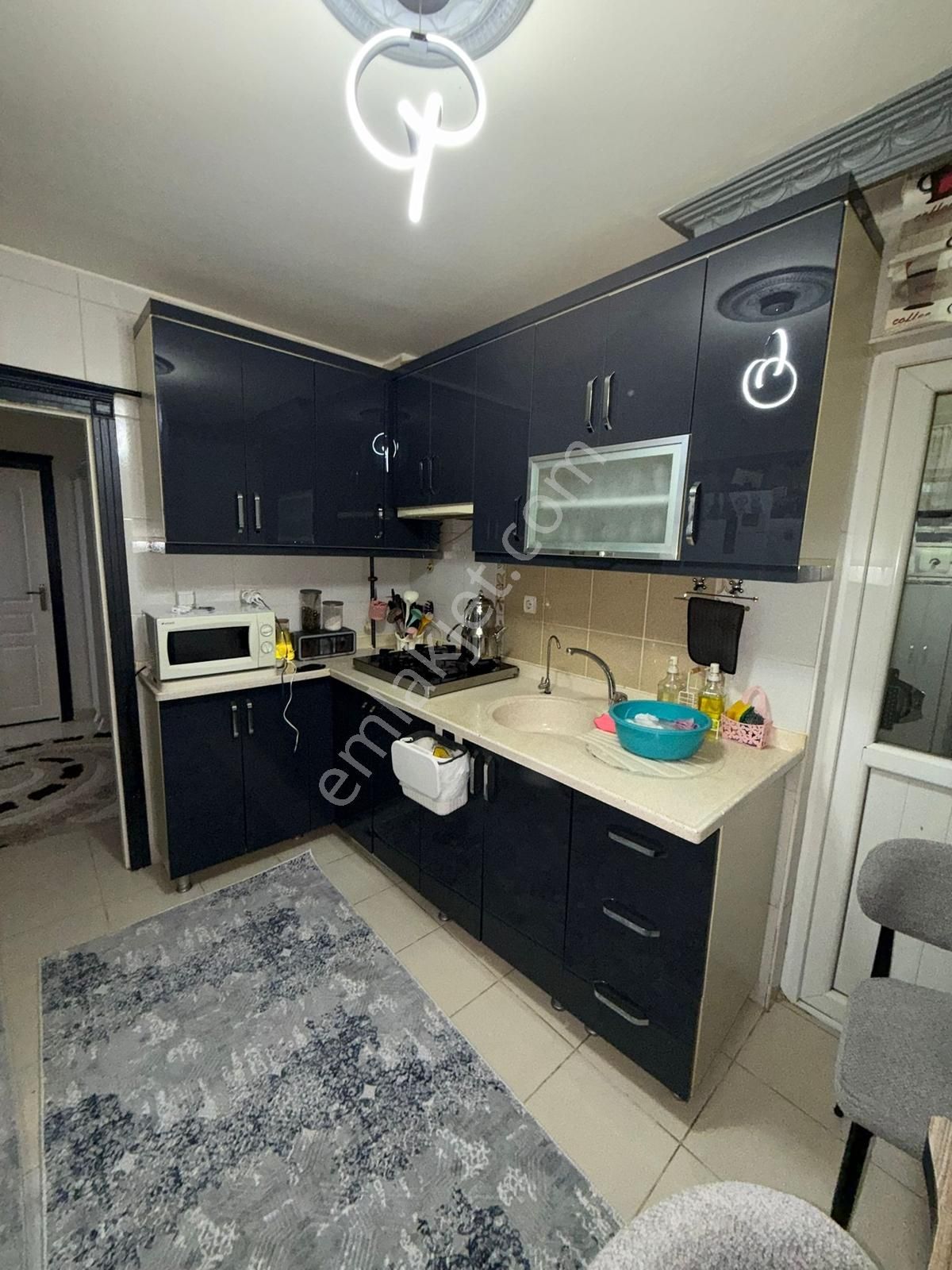 Merkez Emlak 2+1 Kot 1 Balkonlu 110 M2 İçi Yapılı - Görsel 7