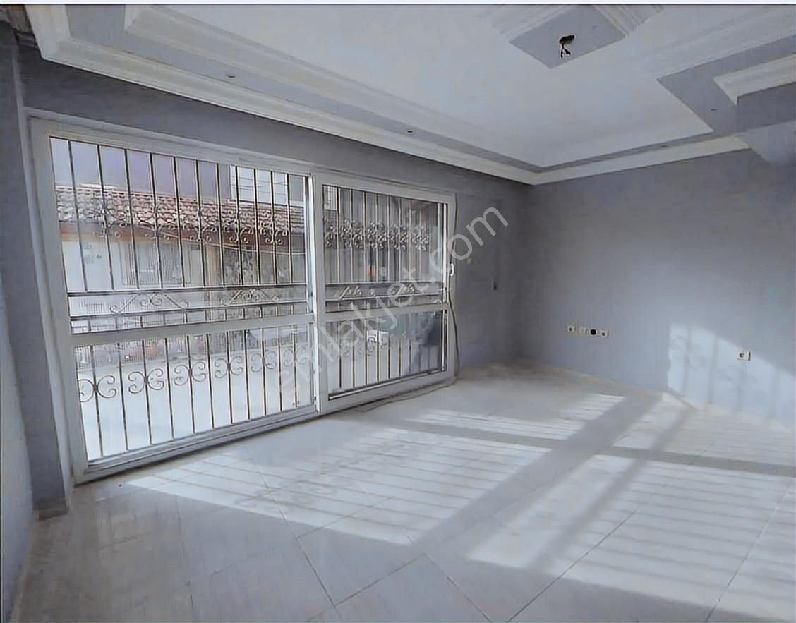 Kadınlar Denizinde 3+1 Bahçeli Kiralık Villa - Görsel 17