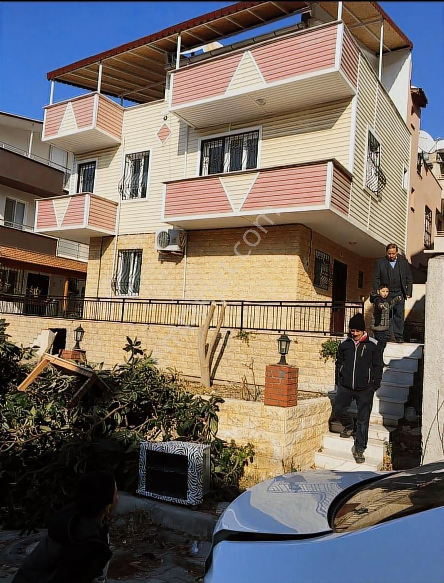 Kadınlar Denizinde 3+1 Bahçeli Kiralık Villa - Görsel 15