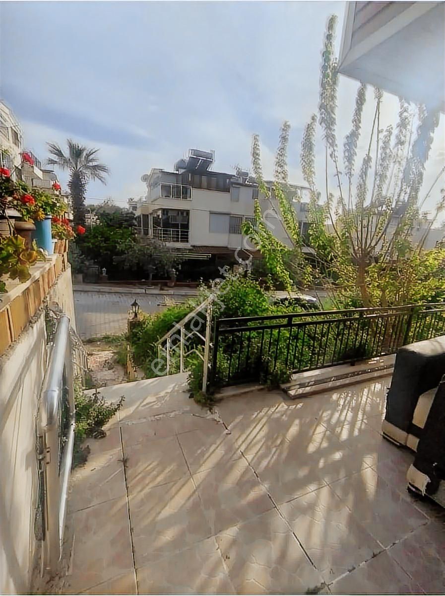 Kadınlar Denizinde 3+1 Bahçeli Kiralık Villa - Görsel 6