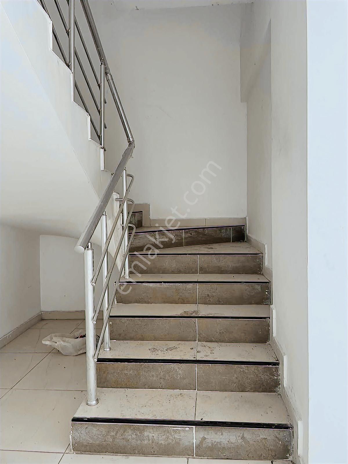 Bahçelievler Cad. 2 Katlı Bacalı Dükkan 130 M2 - Görsel 11