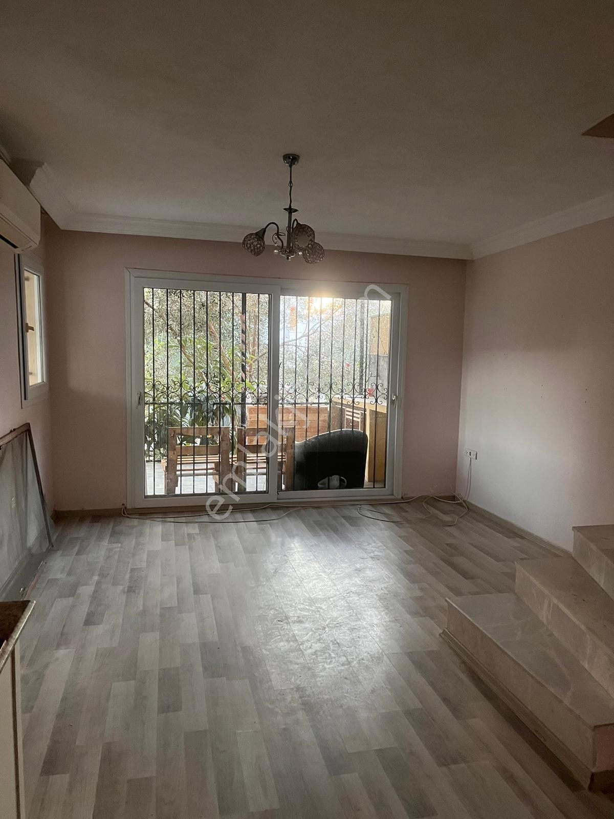 Yavansu'da Denize Yakın 4+1 Triplex Bahçeli Satılık Villa - Görsel 3