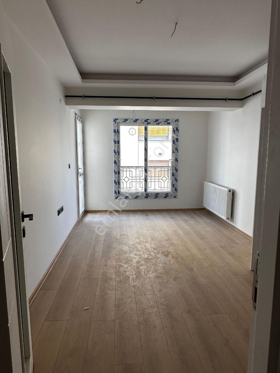 Güzelyalı Ortaokulu Yakını, Modern Yeni Binada 2+1 Daire - Görsel 30