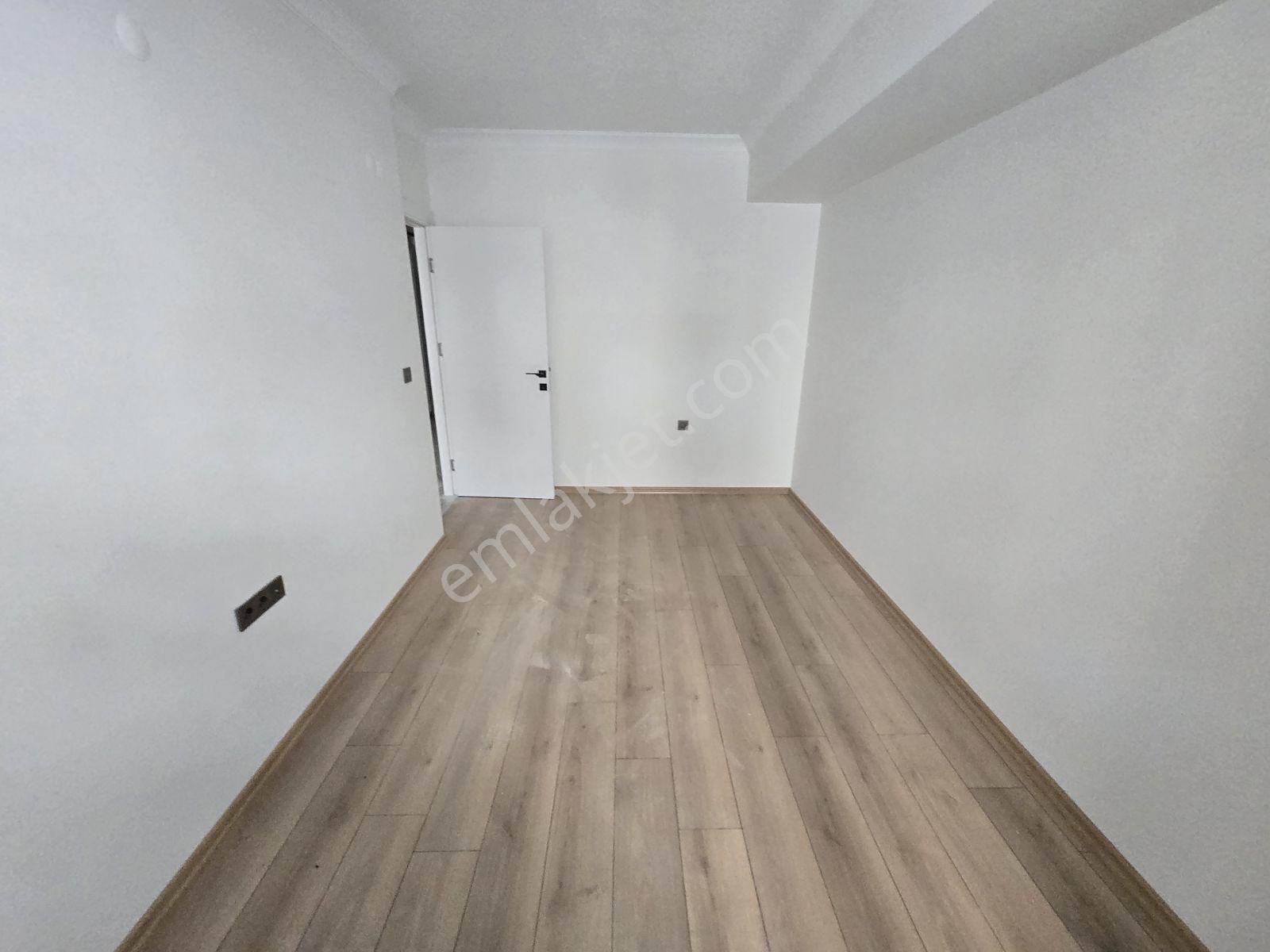Güzelyalı Ortaokulu Yakını, Modern Yeni Binada 2+1 Daire - Görsel 24