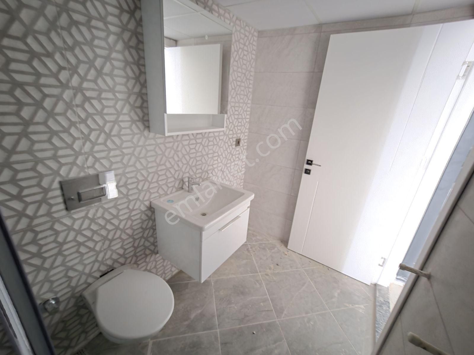 Güzelyalı Ortaokulu Yakını, Modern Yeni Binada 2+1 Daire - Görsel 6