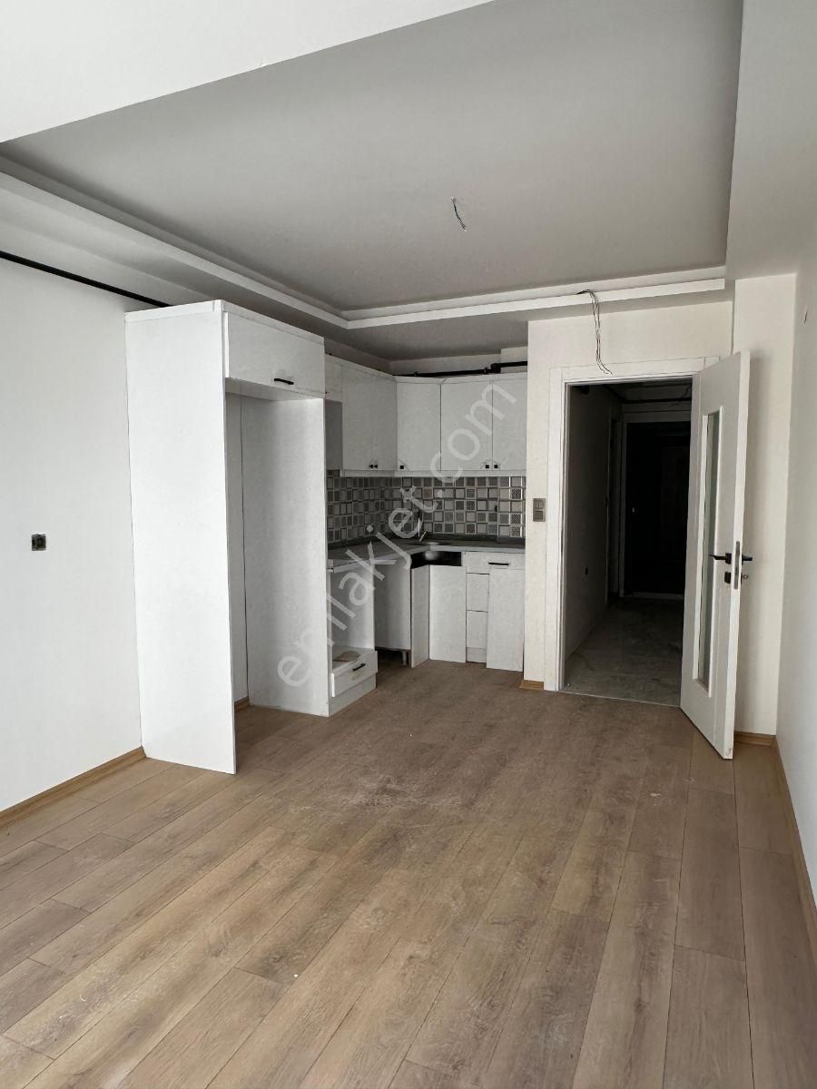 Güzelyalı Ortaokulu Yakını, Modern Yeni Binada 2+1 Daire - Görsel 35