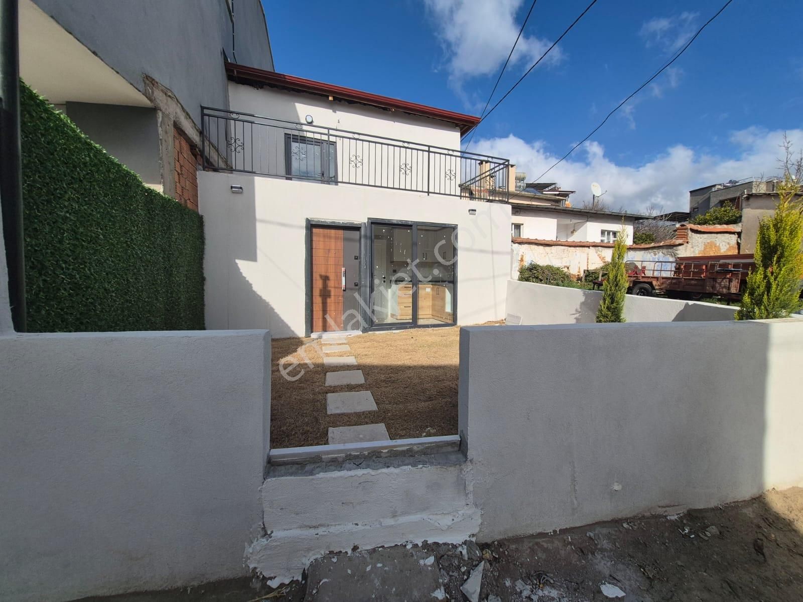 Poyraz Gayrimenkul'den Kızılkeçili'de Satılık Müstakil Ev