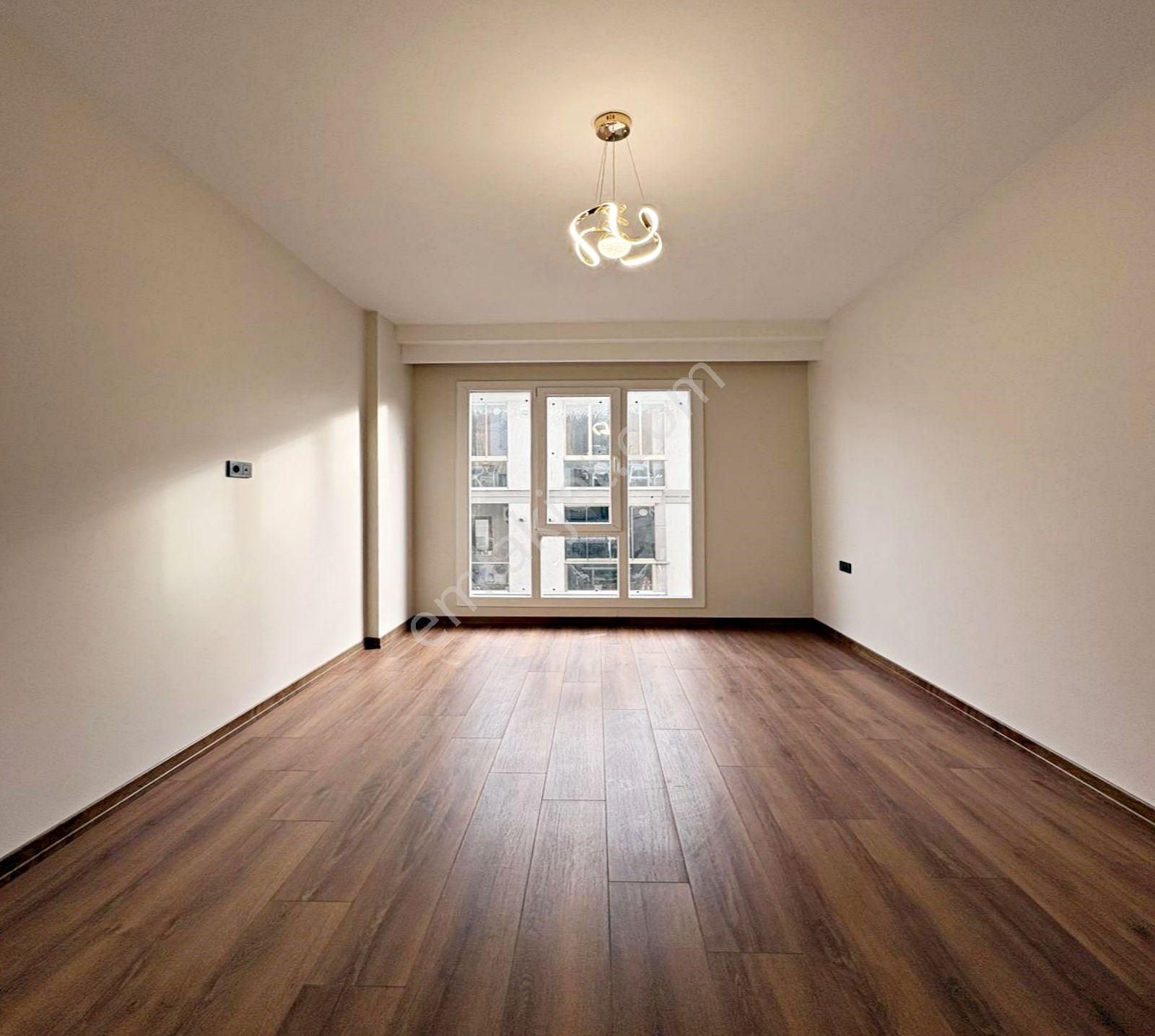 Beylikdüzünde Sıfır Site İçi Dekorlu 3+1 Satılık Lüks Daire - Görsel 15