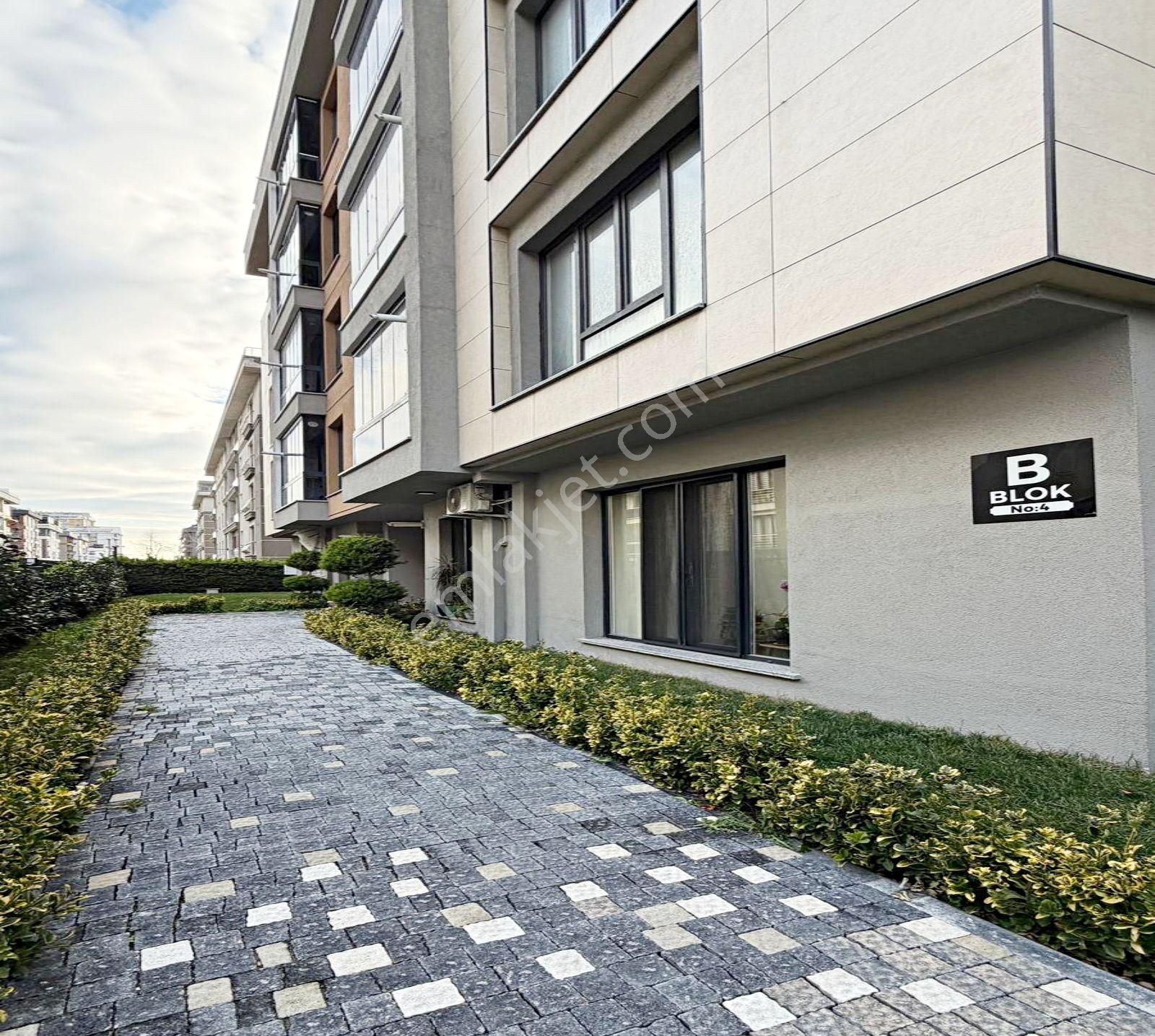 Beylikdüzünde Sıfır Site İçi Dekorlu 3+1 Satılık Lüks Daire - Görsel 2