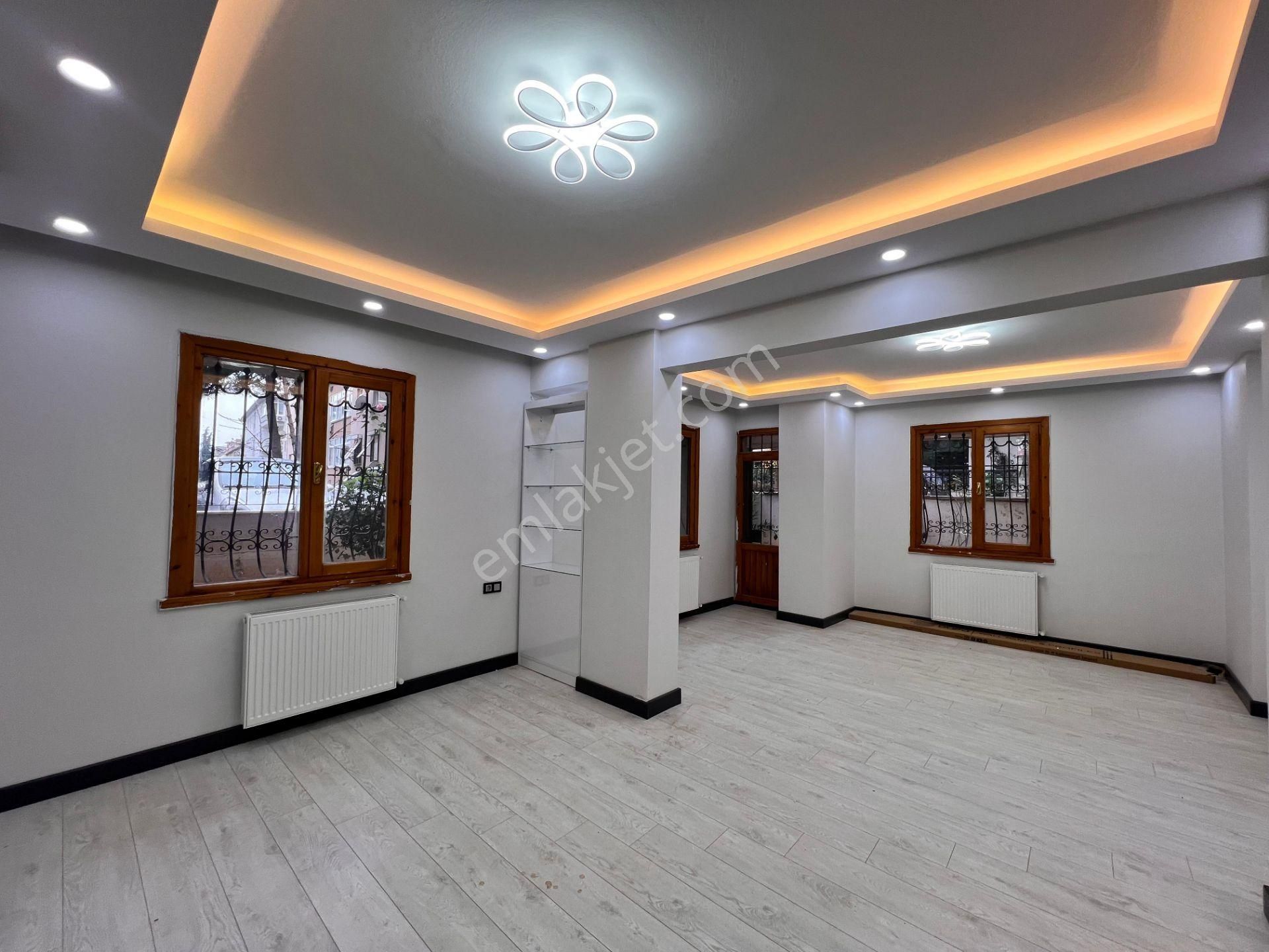 Altıntepe'de 2000 Yapımı Binada Bahçe Kullanımlı 3+1 - Görsel 16