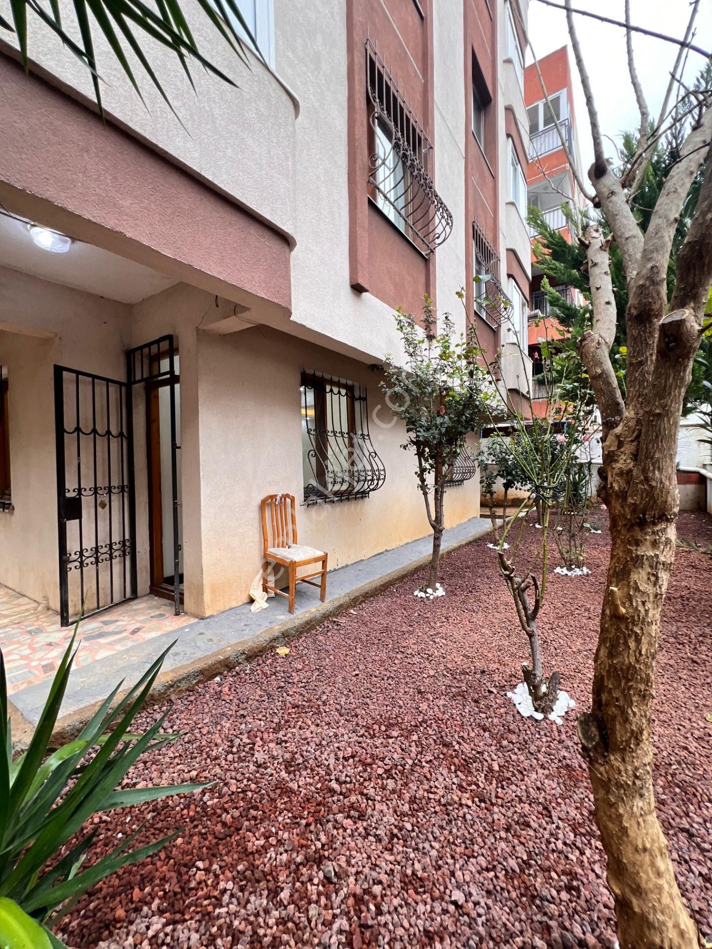 Altıntepe'de 2000 Yapımı Binada Bahçe Kullanımlı 3+1 - Görsel 26