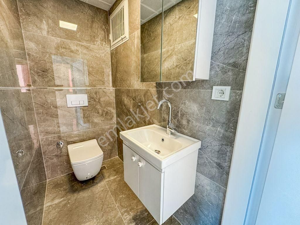 Alanya Merkez’de Denize 50 M | İskele Manzaralı 2+1 Satılık Daire - Görsel 22