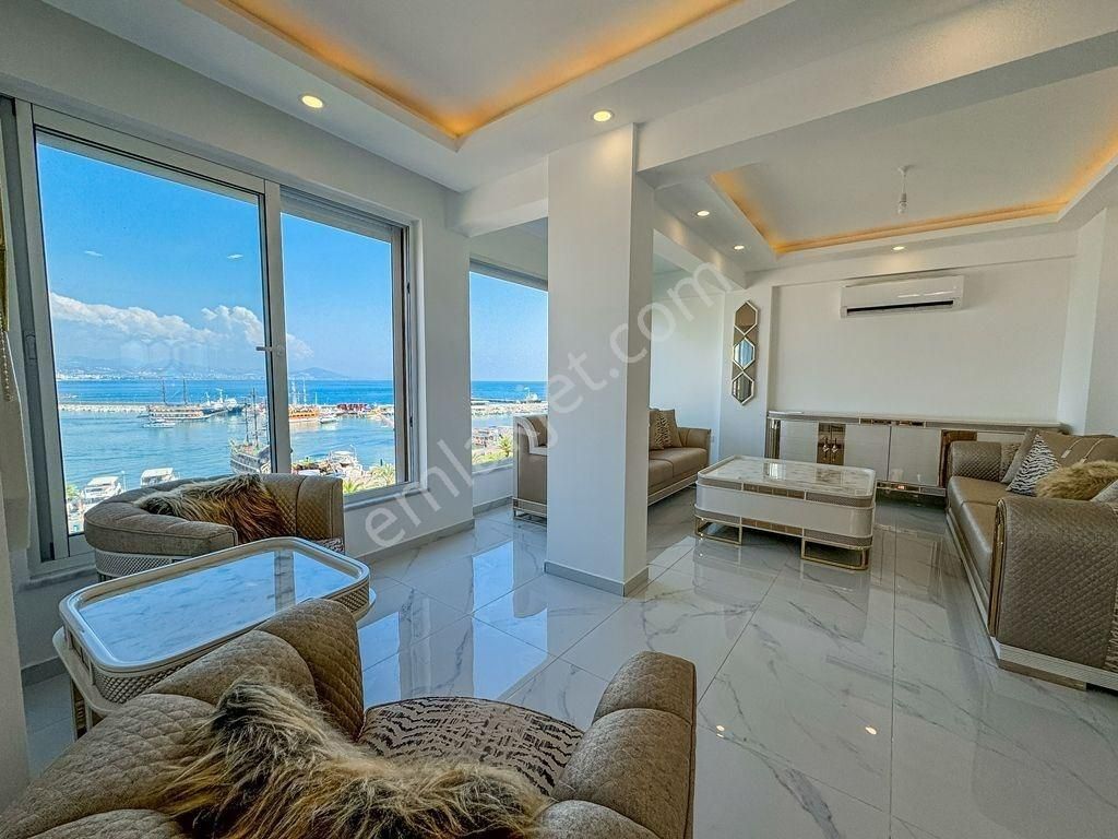 Alanya Merkez’de Denize 50 M | İskele Manzaralı 2+1 Satılık Daire - Görsel 12