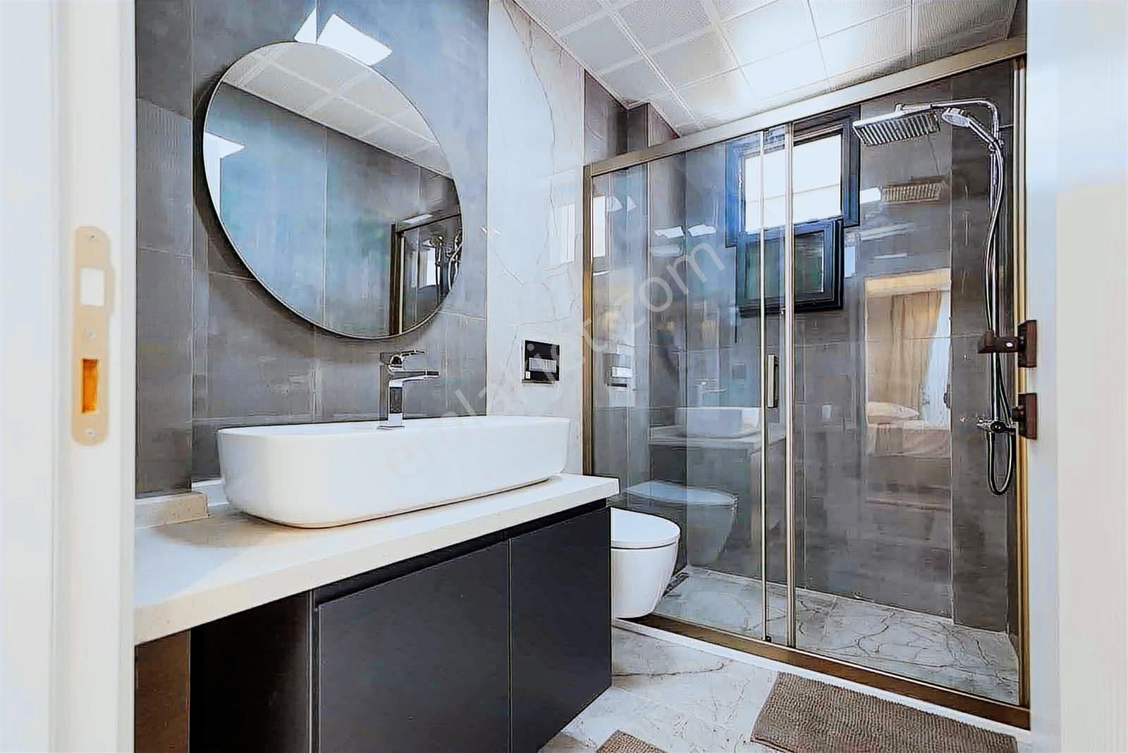 Kuşadası'karaova Mevkiinde Satılık Tek Müstakil 4 + 1 Villa - Görsel 2