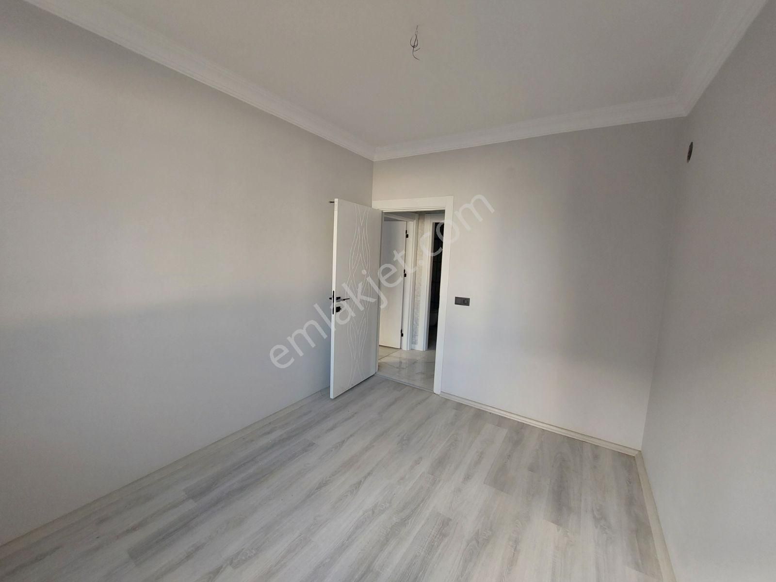 Selahattin Eyyubi Mah.de Beyhekım Yolu Üzeri 3+1 Sıfır Dire... - Görsel 18