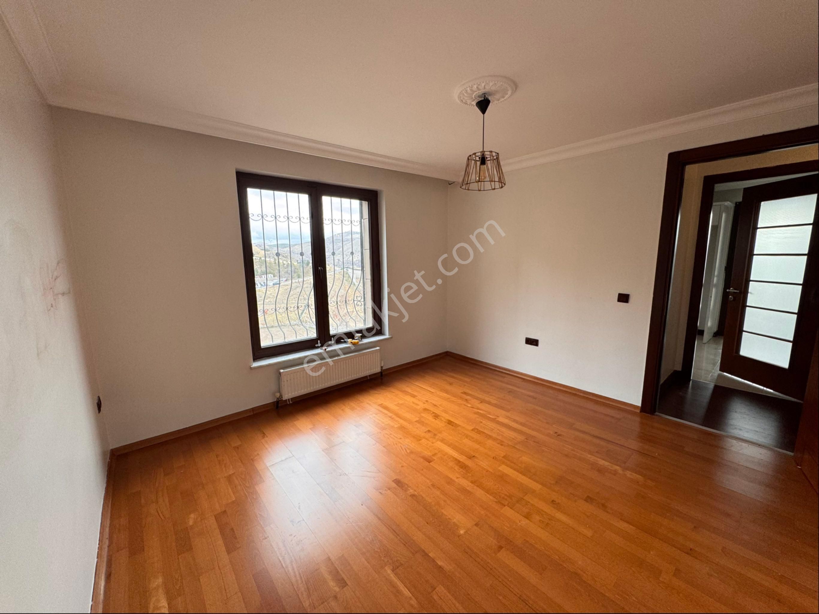 Sahibinden 4+1 Yeni Boyalı, Boş, Manzaralı Kiralık Daire - Görsel 11