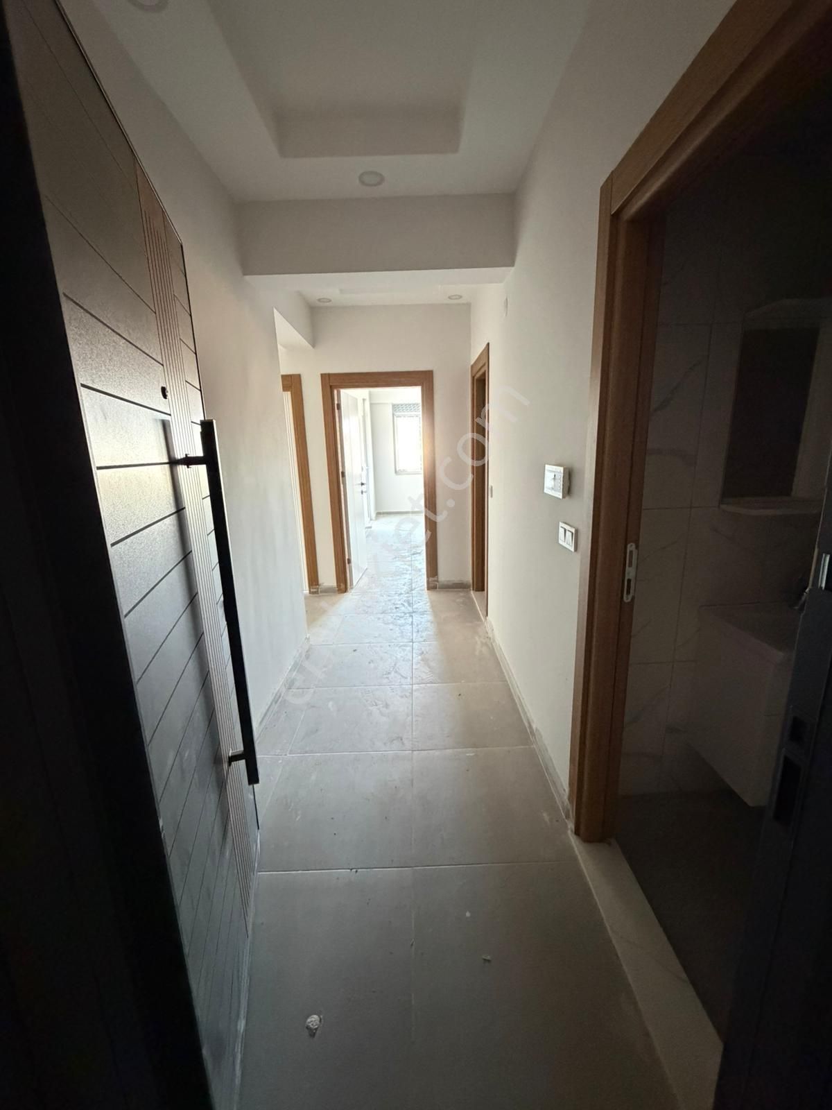 Cumhuriyet Mahallesinde Kiralık 3+1 Doğalgazlı Sıfır Daire - Görsel 20