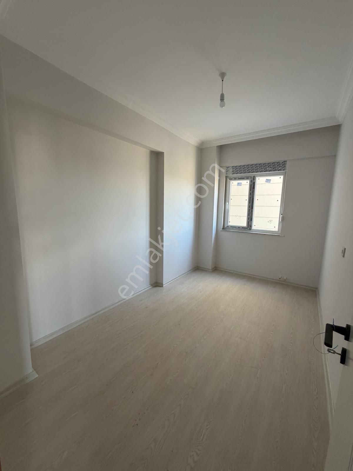 Cumhuriyet Mahallesinde Kiralık 3+1 Doğalgazlı Sıfır Daire - Görsel 8