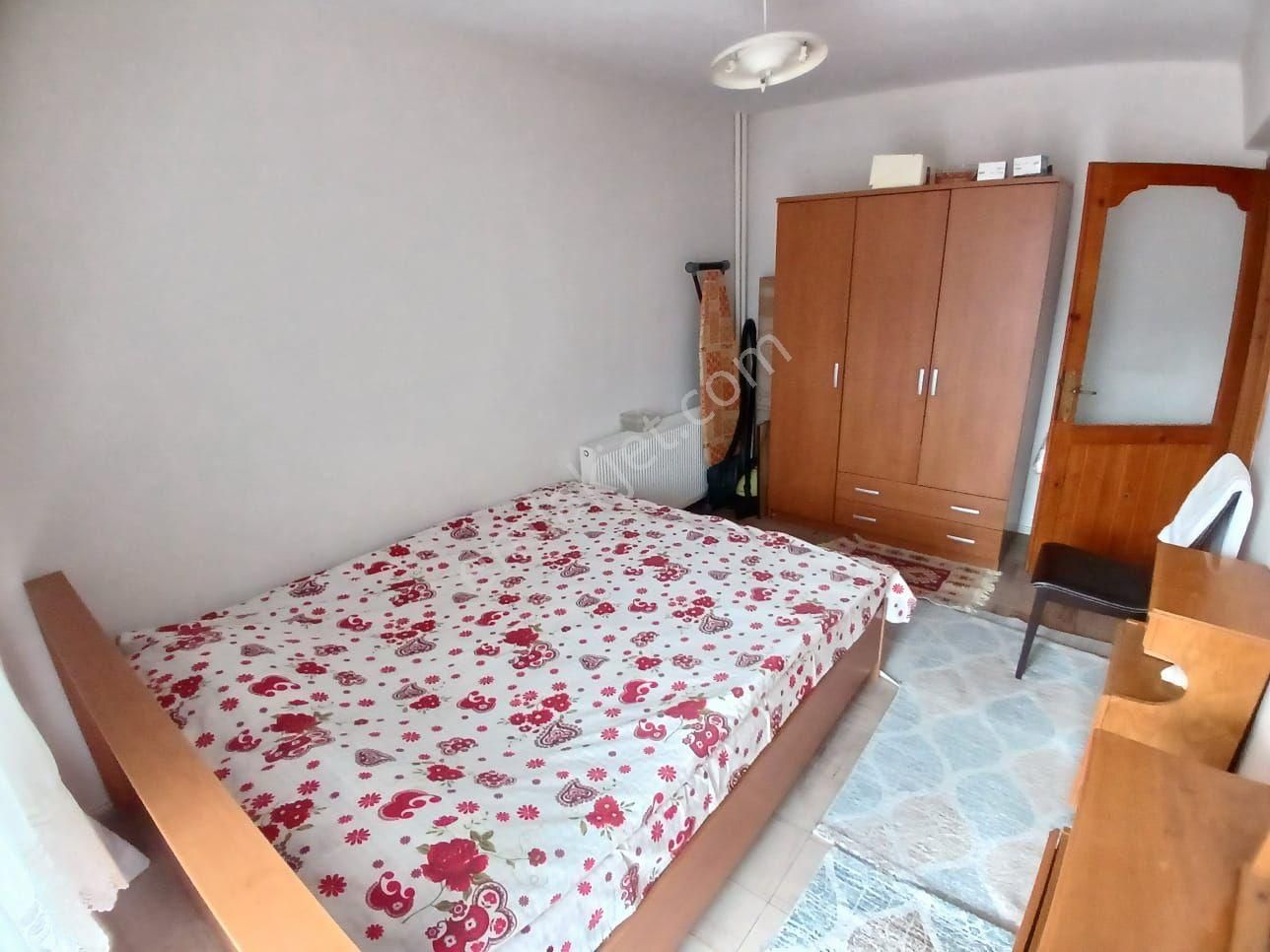 Mudanya Ömerbey Mah. Satılık 2+1 Arakat Daire (kat Mülkiyetli ) - Görsel 18