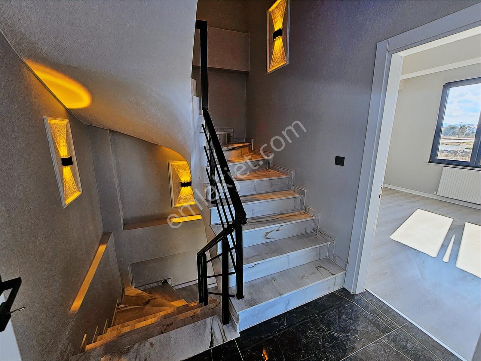 Deniz'den 4+1 Havuzlu, Denize Yakın Villa - Tanıtım Videolu - Görsel 28