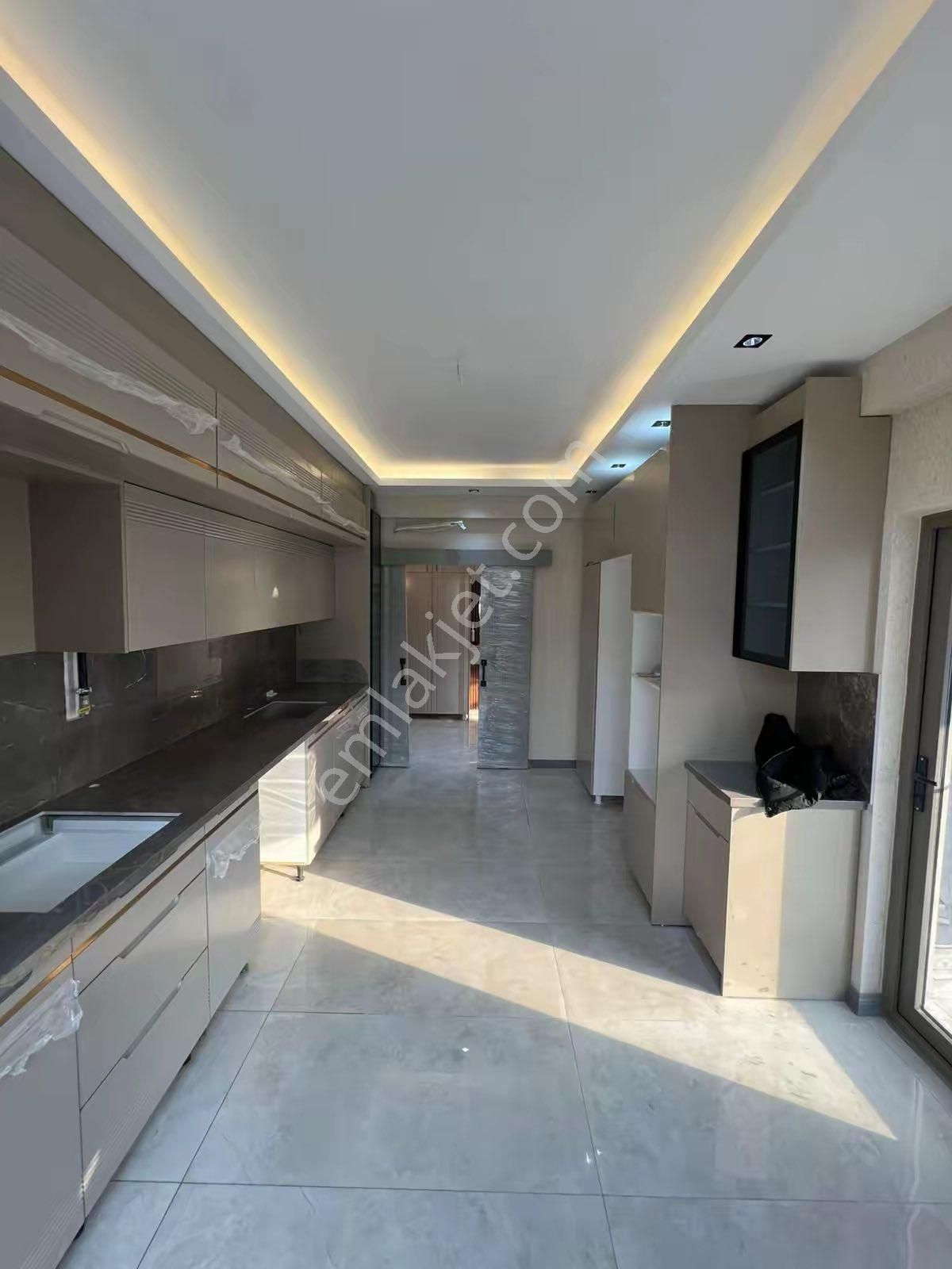 Çardaklıkaya Bulvarında Lüks 3+1 Daire - Görsel 17