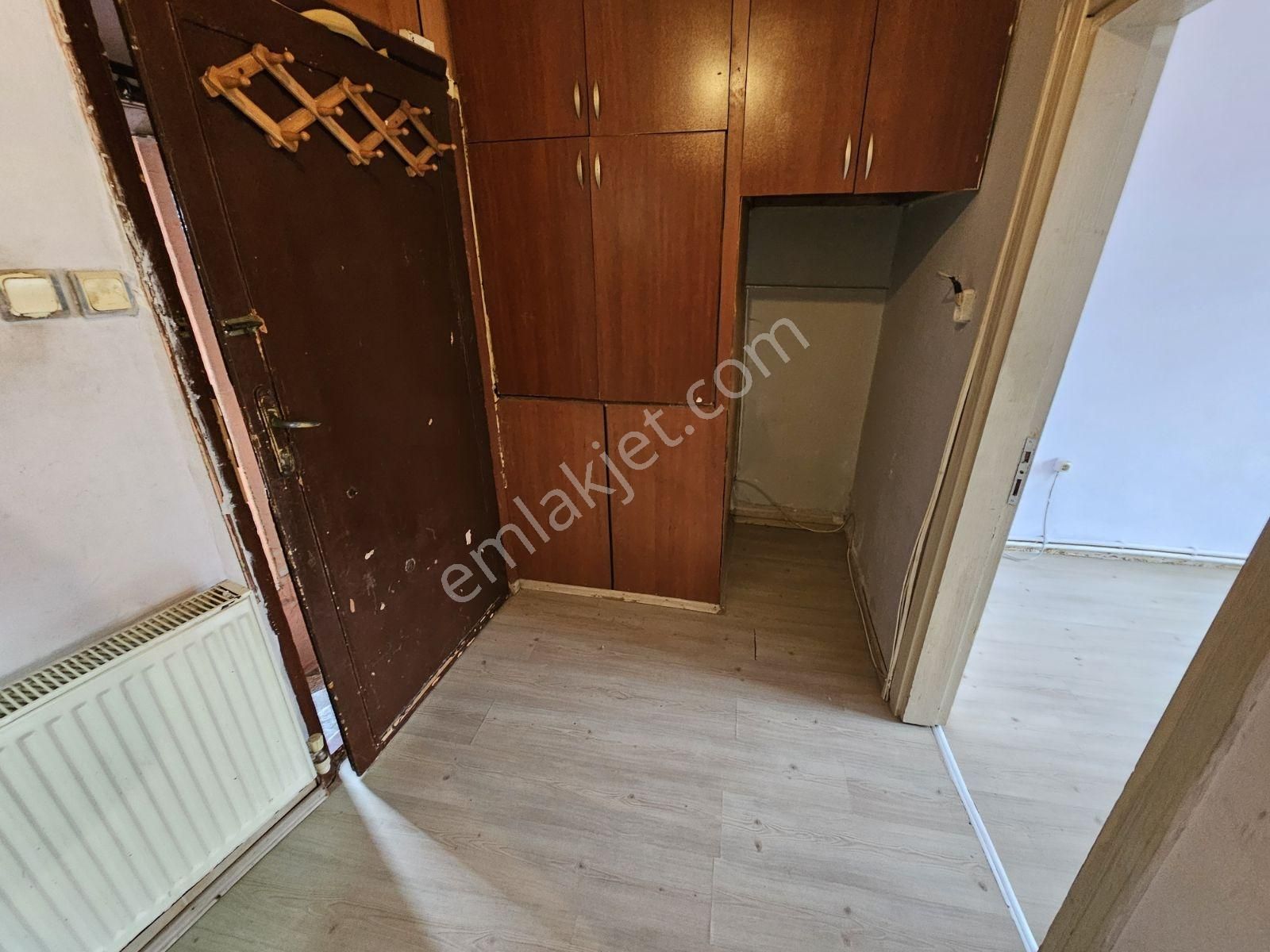 Kocamustafapaşa 50mk 1+1 Kombili 2. Kat 18.000tl - Görsel 13