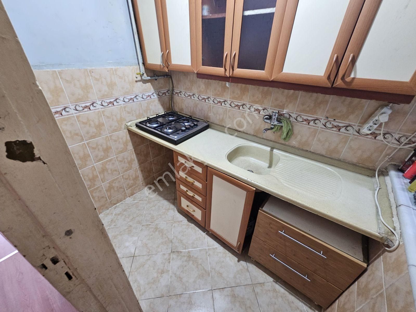 Kocamustafapaşa 50mk 1+1 Kombili 2. Kat 18.000tl - Görsel 32