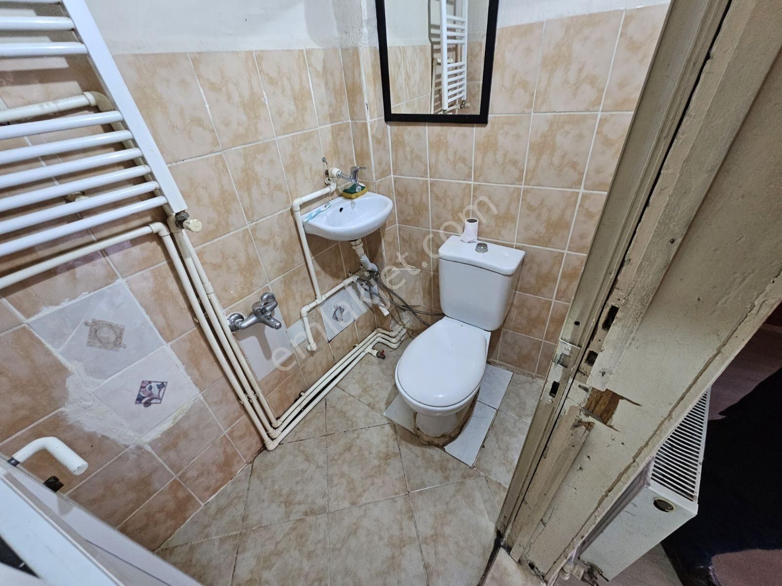 Kocamustafapaşa 50mk 1+1 Kombili 2. Kat 18.000tl - Görsel 5