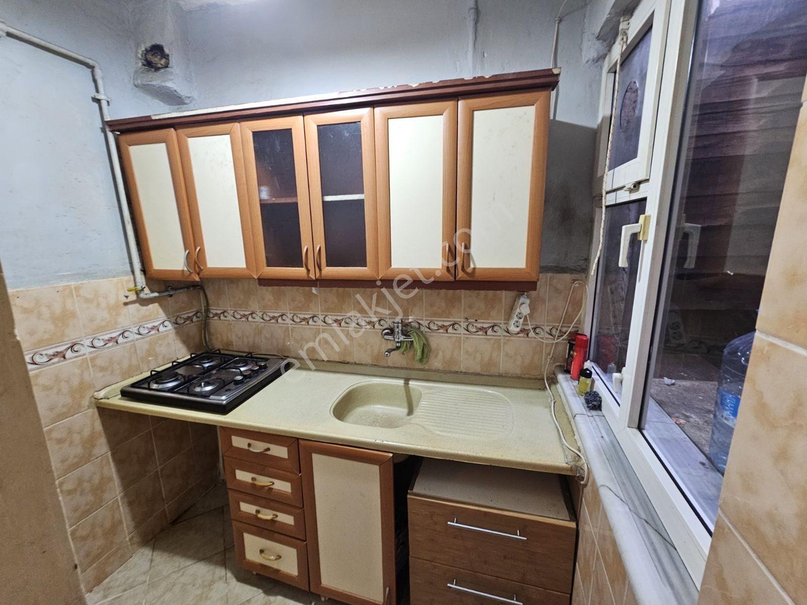 Kocamustafapaşa 50mk 1+1 Kombili 2. Kat 18.000tl - Görsel 7