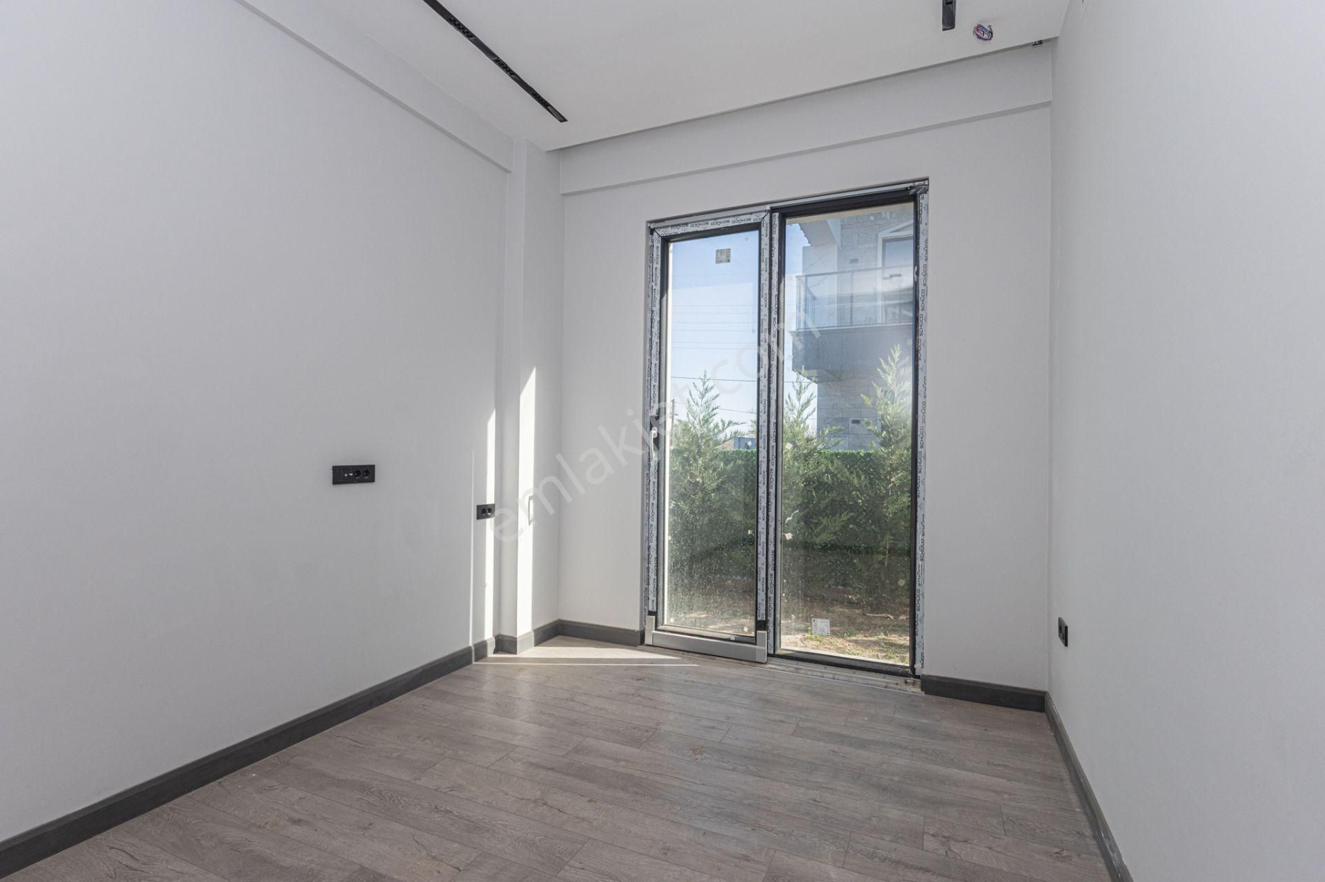 Döşemealtı Yeşilbayır'da Site İçinde 4+1 Villa - Görsel 8