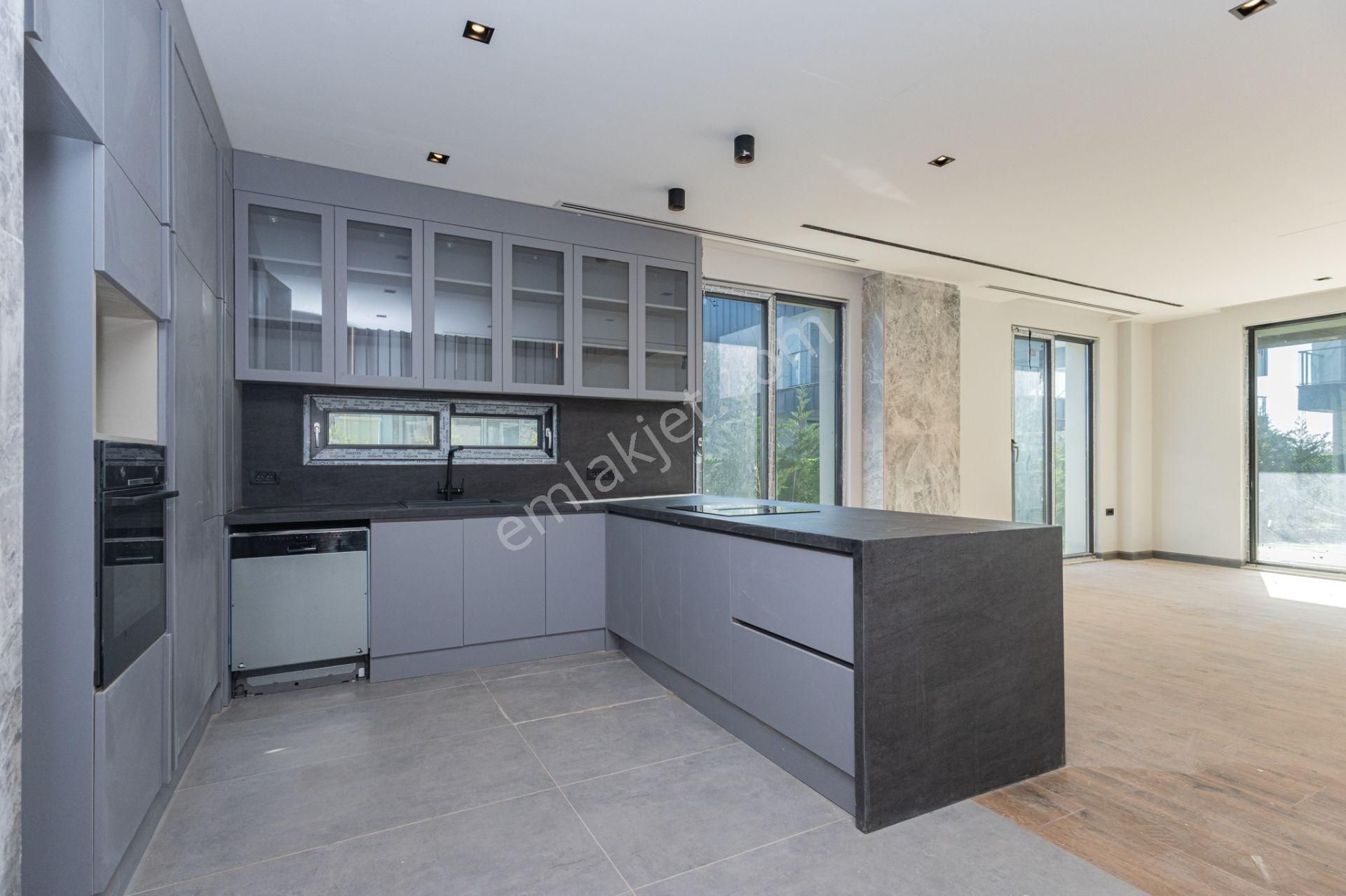 Döşemealtı Yeşilbayır'da Site İçinde 4+1 Villa - Görsel 6