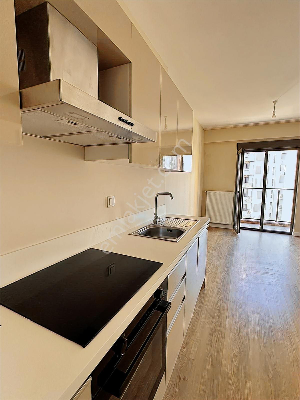 Antalya Suryapı'da En İyi Konumda Kiralık 1+1 Daire - Görsel 11