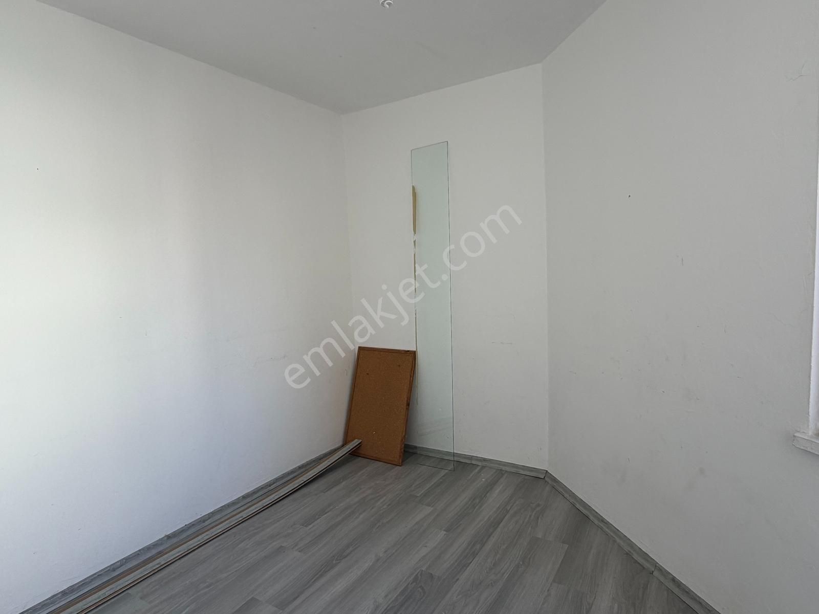 Gujan Ceyhan'dan Kışla Mah. Valilik Arkası Satılık 3+1 Daire - Görsel 12