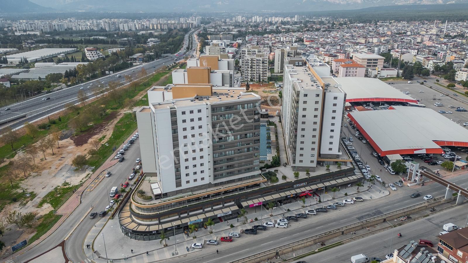 Terra Manzara'da Satılık Prestijli Yatırıma Uygun Ofis Katı - Görsel 19
