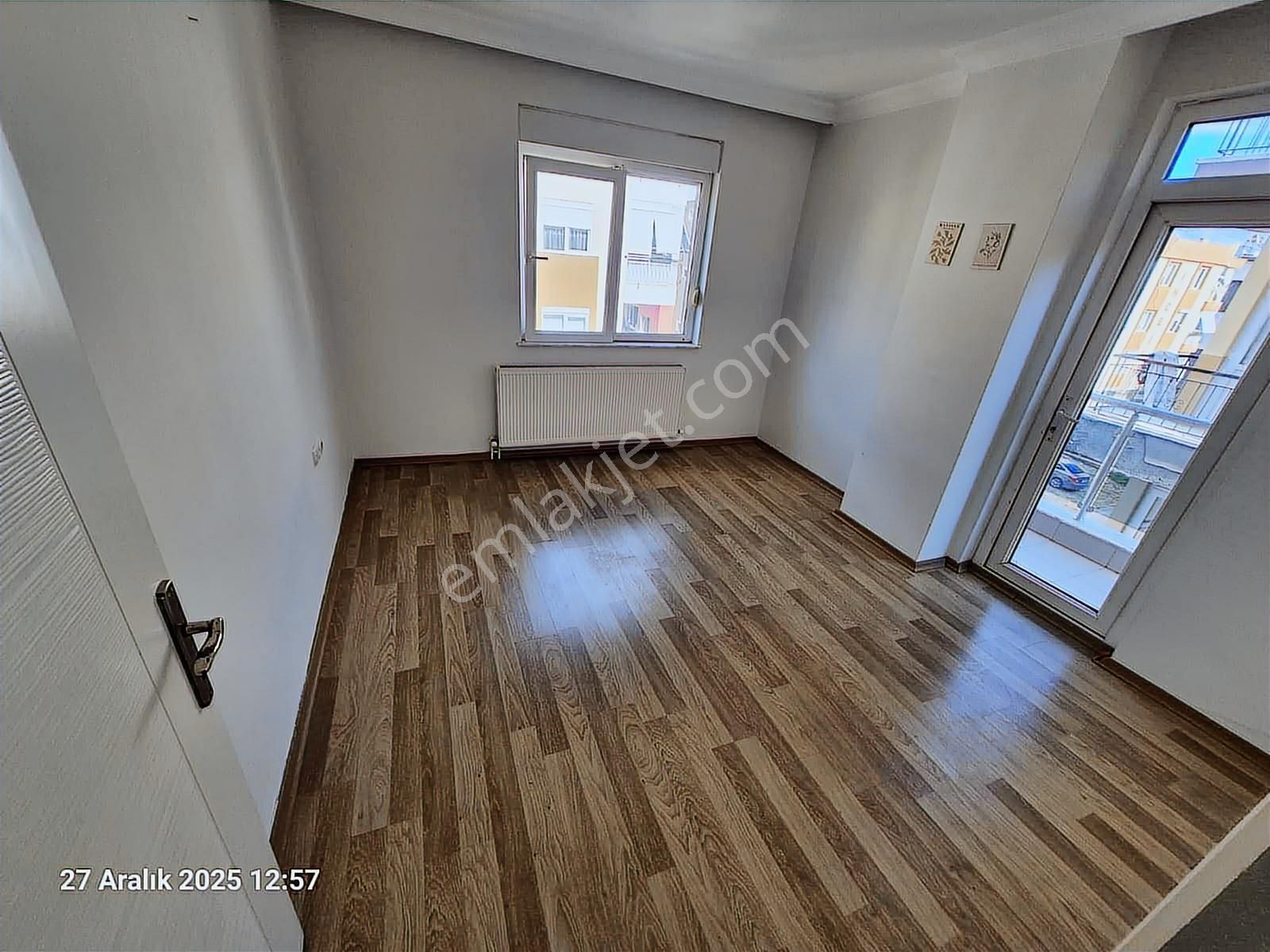 Karşıyaka Mahallesi Doğalgazlı Masrafsız Bakımlı 3+1 Geniş Daire - Görsel 23