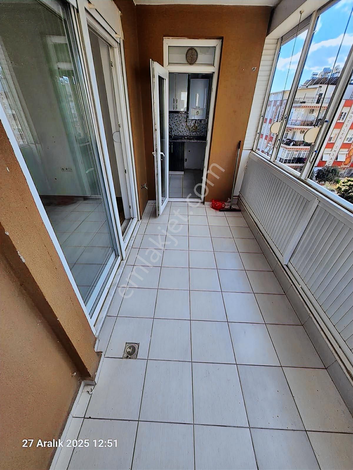 Karşıyaka Mahallesi Doğalgazlı Masrafsız Bakımlı 3+1 Geniş Daire - Görsel 19