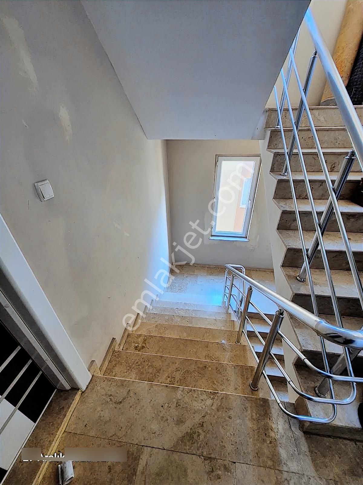 Karşıyaka Mahallesi Doğalgazlı Masrafsız Bakımlı 3+1 Geniş Daire - Görsel 5