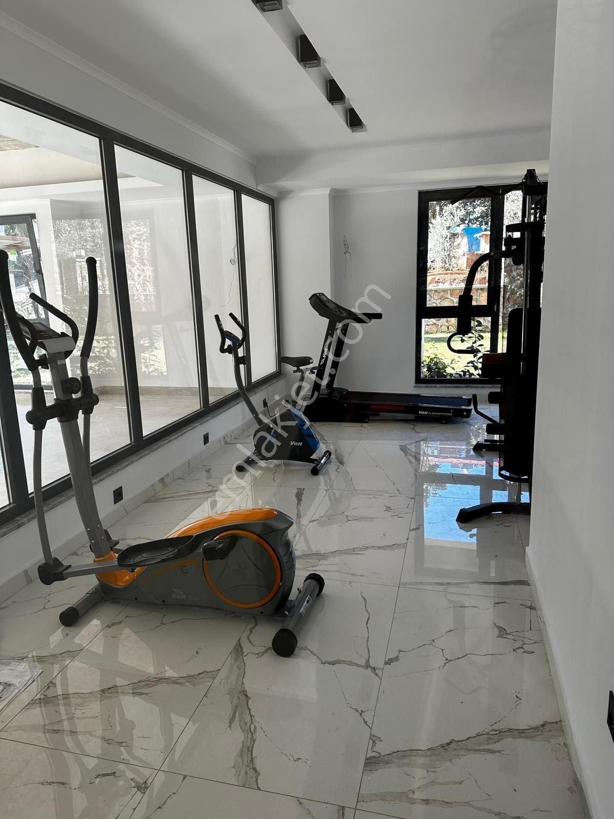 Oba Bölgesinde Lüks Eşyalı Sosyal Olanaklı 2+1 Daire - Görsel 26