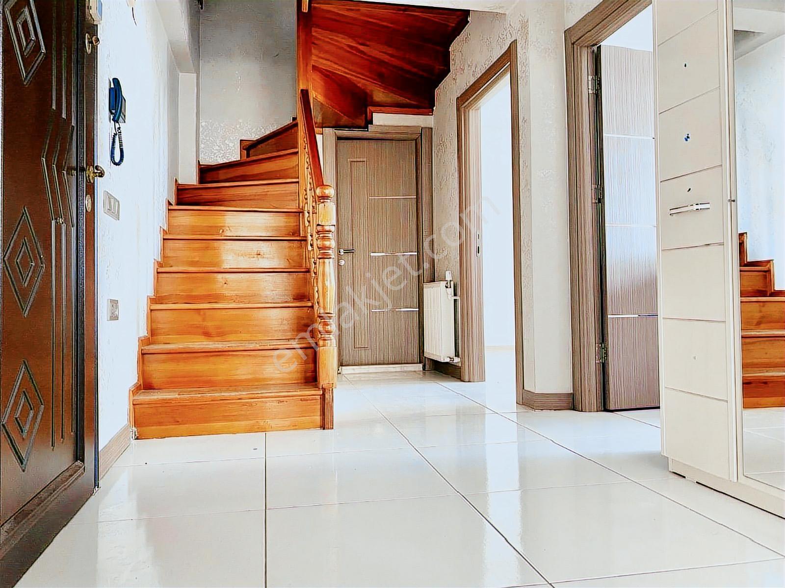 Konyaaltı Altınkum Teraslı Dubleks Kiralık 4+1 Daire - Görsel 5