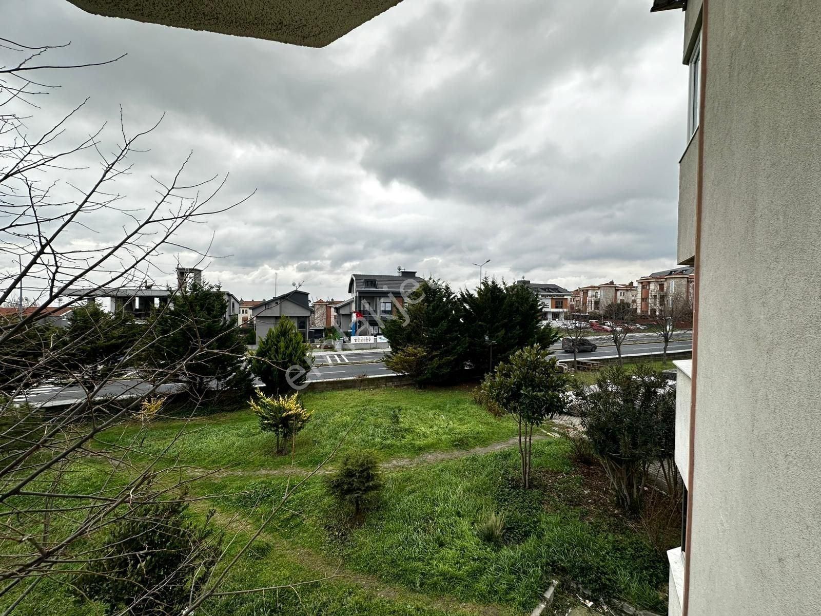 Beylikdüzü Marmara Mahallesi Site İçinde 3+1 Geniş Daire - Görsel 15