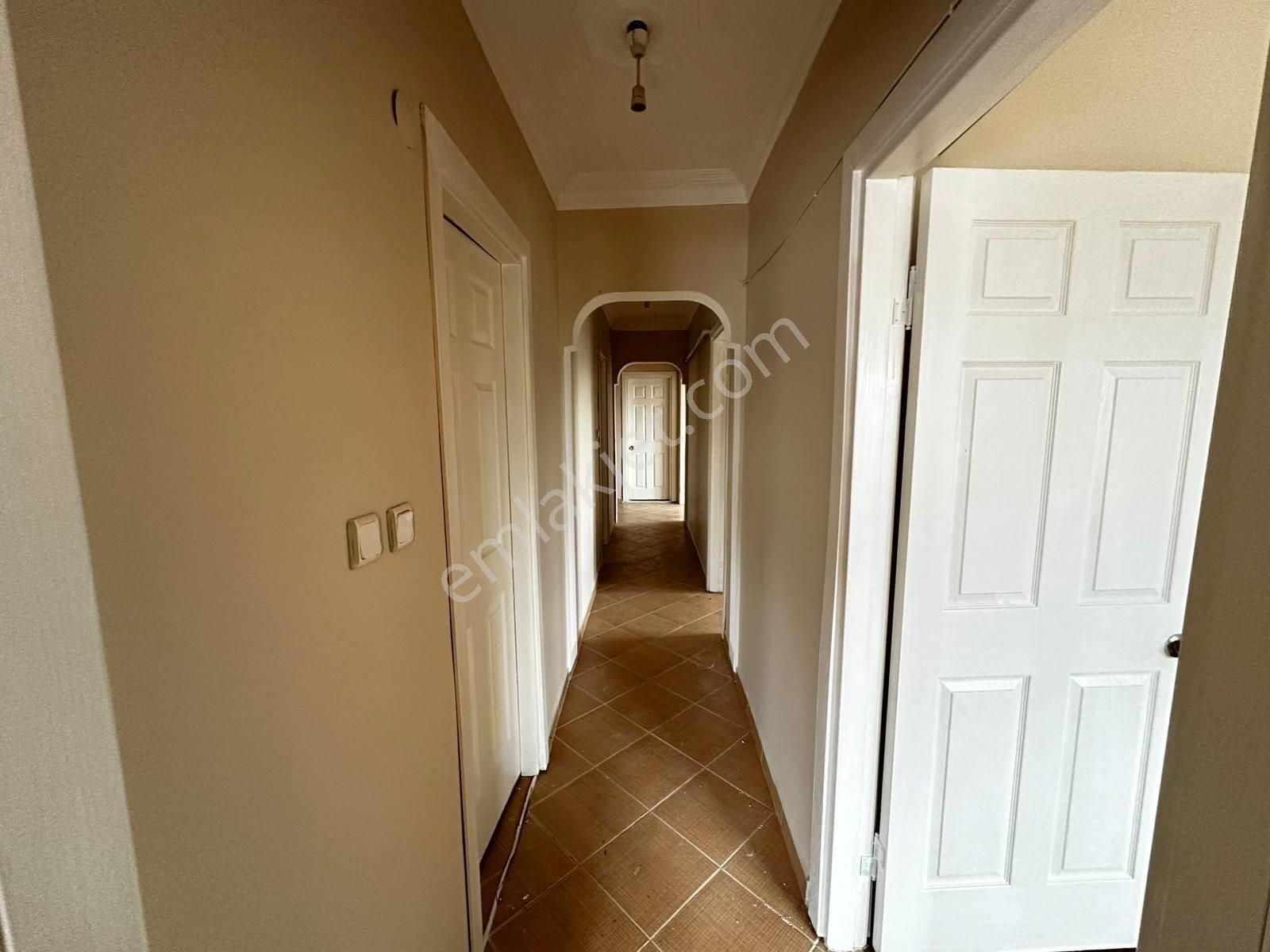 Beylikdüzü Marmara Mahallesi Site İçinde 3+1 Geniş Daire - Görsel 34