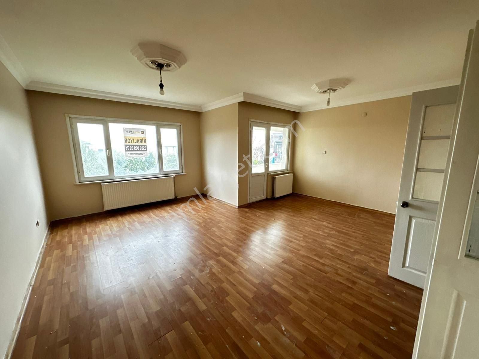 Beylikdüzü Marmara Mahallesi Site İçinde 3+1 Geniş Daire - Görsel 7