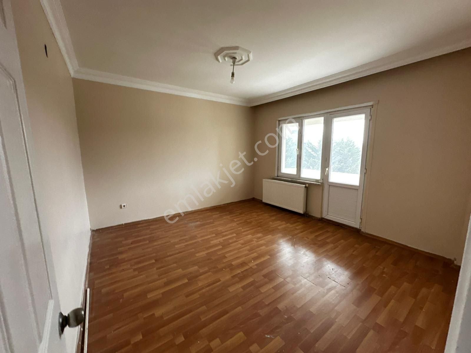 Beylikdüzü Marmara Mahallesi Site İçinde 3+1 Geniş Daire - Görsel 29