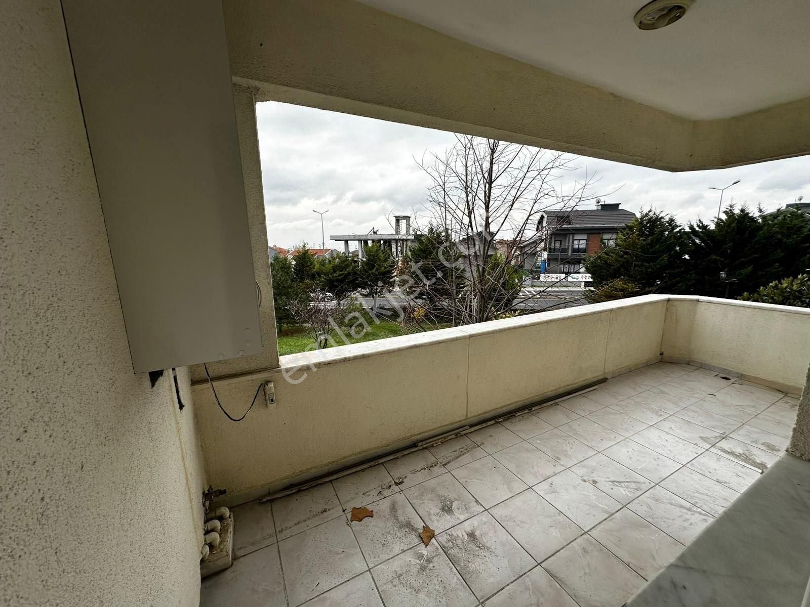 Beylikdüzü Marmara Mahallesi Site İçinde 3+1 Geniş Daire - Görsel 14