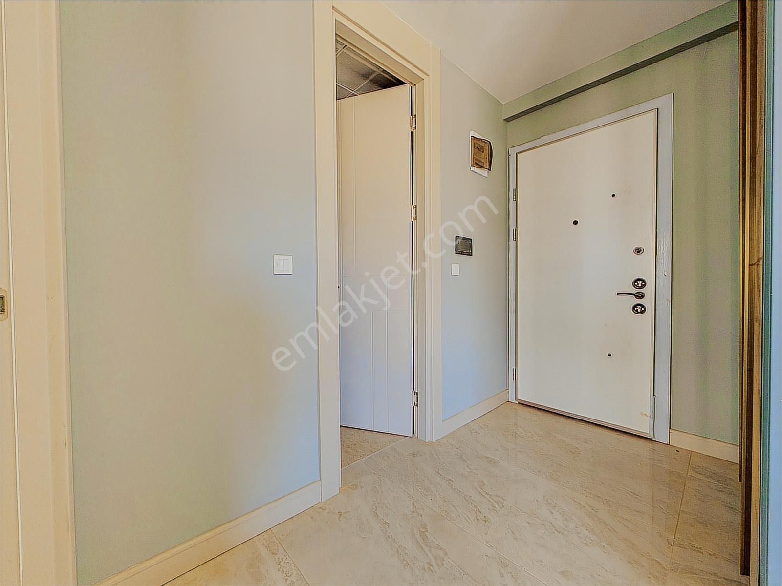 Altıntaş 40lık Yol Üzeri 1+1 Teraslı Daire | Kapalı Otopark - Görsel 5