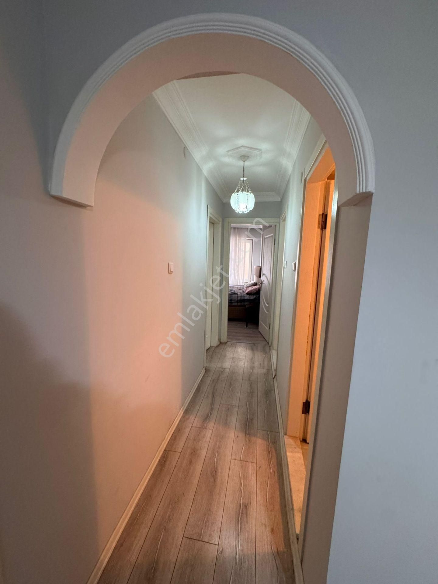 Çekirgede Prestijli Konumda Lüks 2+1 Full Eşyalı Kiralık Daire - Görsel 4