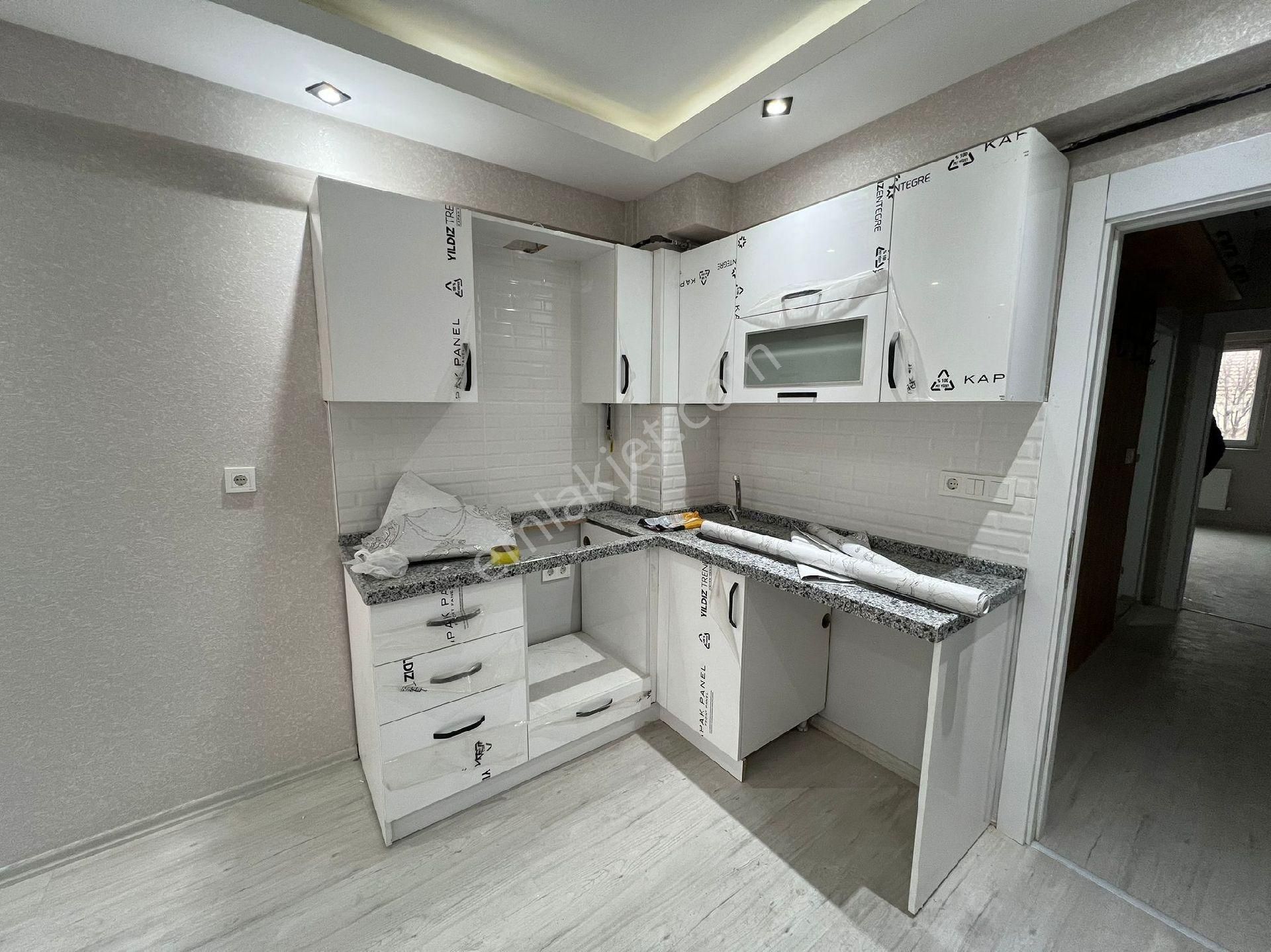 Çamlıca Mahallesi İskanlı Satılık 1+1 - Görsel 10