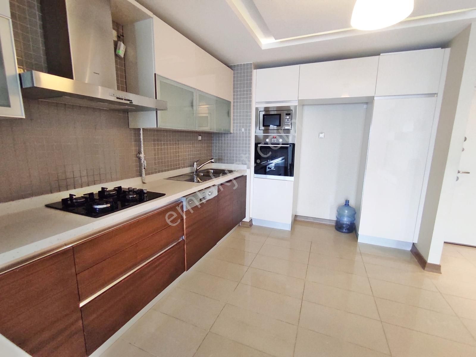 Hometown Gayrimenkulden Nish Adalar Panoramada Satılık 1+1 Daire - Görsel 13