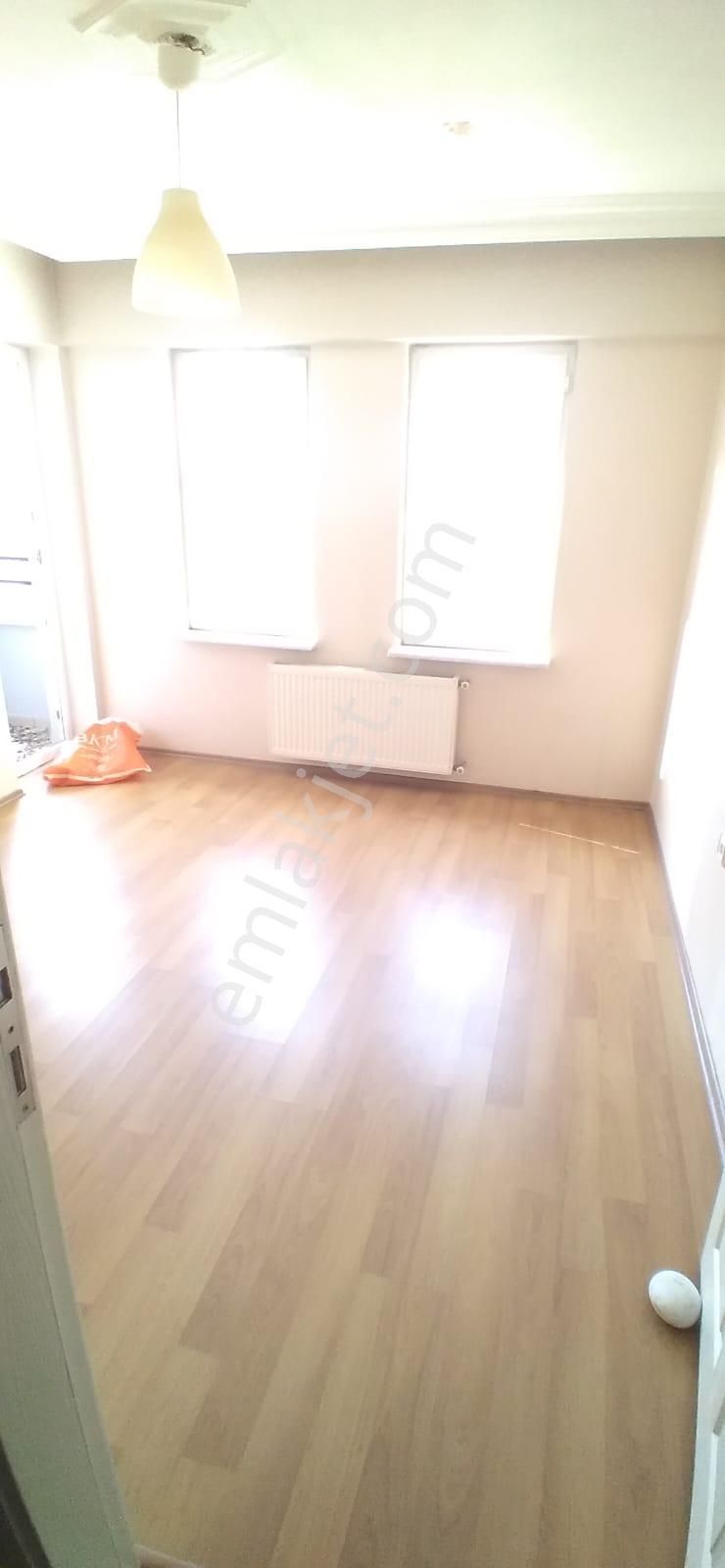 Altınşehir Mahallesi Çağdaşkent Sitesinde Arakat 3+1 Daire - Görsel 12