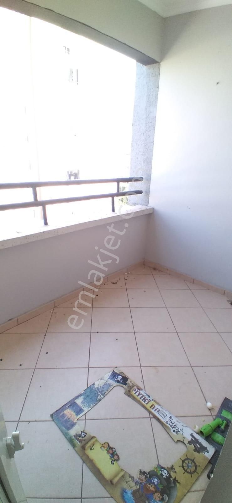 Altınşehir Mahallesi Çağdaşkent Sitesinde Arakat 3+1 Daire - Görsel 18